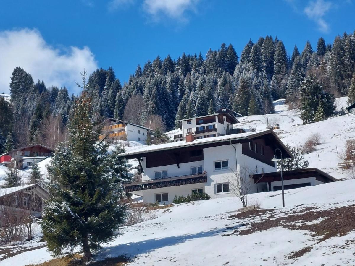 Bergjuwel Kleinwalsertal Hirschegg  Bagian luar foto